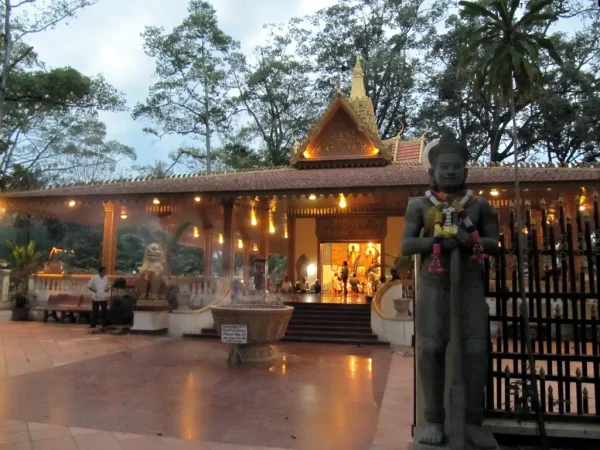 Preah Ang Check Ang Chom Shrine