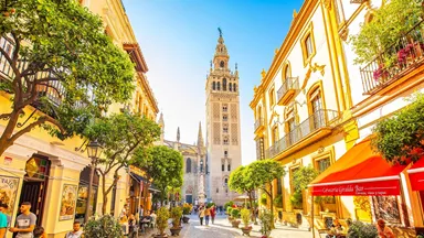 giralda-tower-seville-cathedral-spain-1