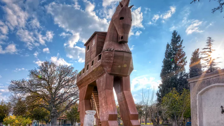 trojan-horse-troy-turkey-1