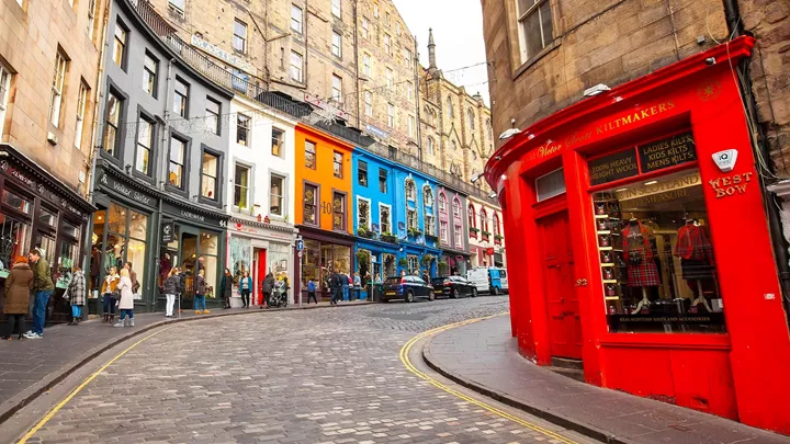 west-bow-street-edinburgh-scotland-2