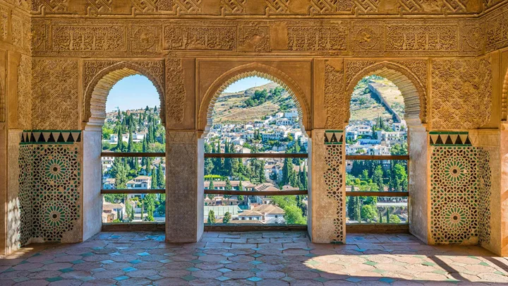 alhambra-palace-granada-spain-1