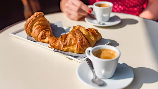 croissants-coffee-paris-france-1