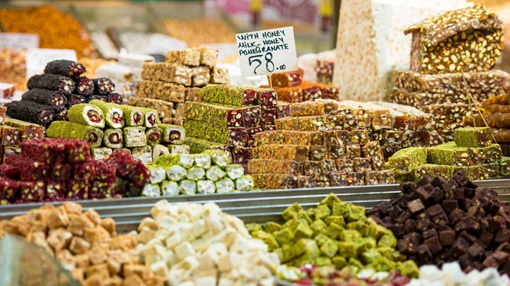 food-market-turkish-delight-istanbul-turkey-1