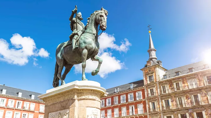 plaza-mayor-madrid-spain-1