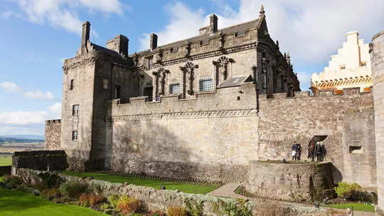 stirling-castle-scotland-1
