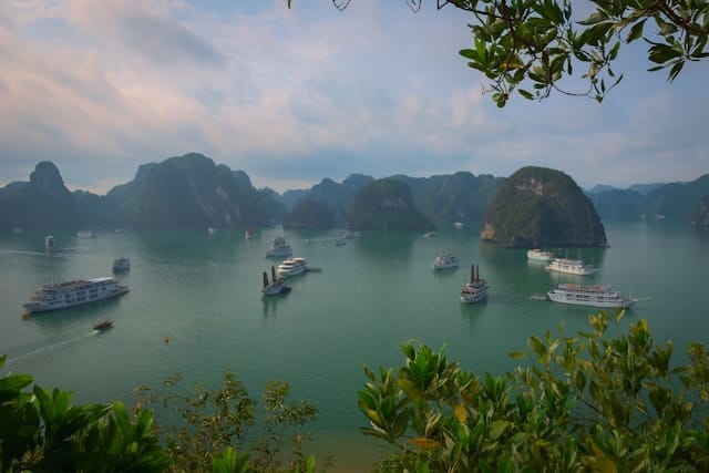 4D3N HANOI + HALONG BAY (OVERNIGHT ON CRUISE) [BUY 3 FREE 1]