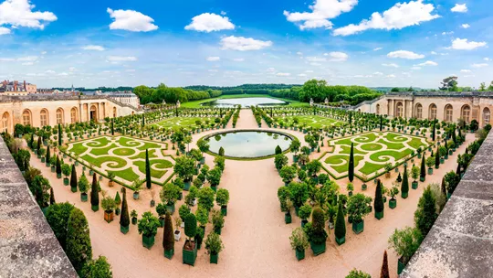 versailles-garden-paris-france-1