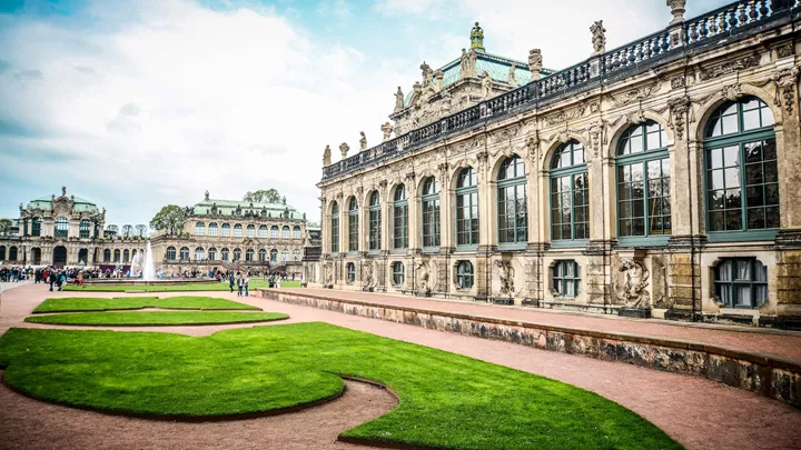zwinger-courtyard-dresden-germany-1