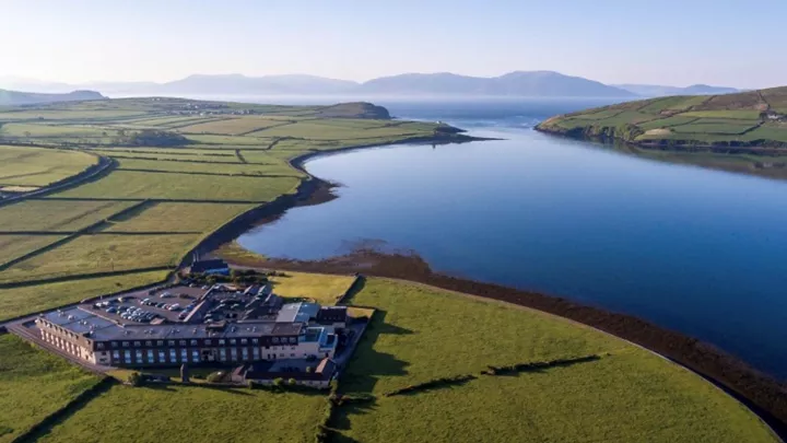1-dingle-skellig-hotel-ireland-aerial-exterior-bay-17