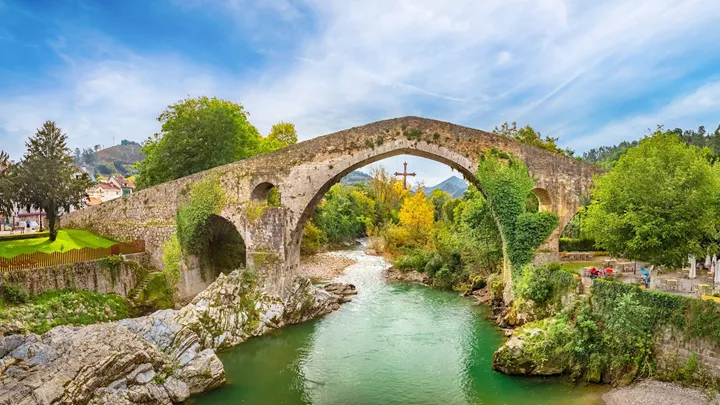 41_roman-bridge-cangas-de-onis-asturias-spain-15