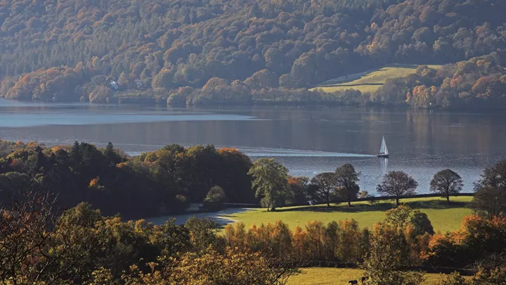 70_lake-windermere-scenic-windermere-england-15