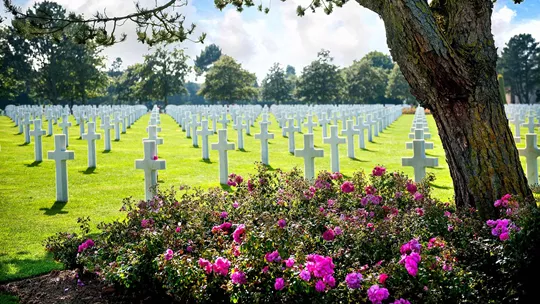 american-world-war-ii-cemetery-normandy-france-1
