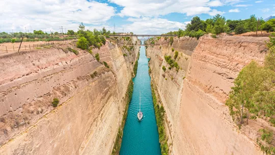 boat-corinth-canal-corinth-greece-1