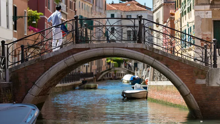 bridge-venice-italy-24