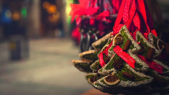 christmas-ornaments-munich-germany-19