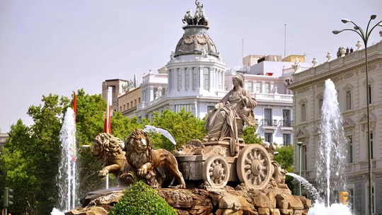 cibeles-fountain-madrid-spain-1