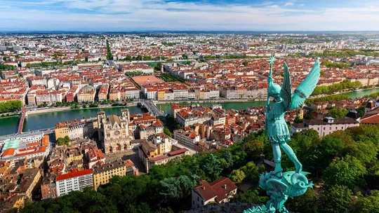cityscape-lyon-france-1