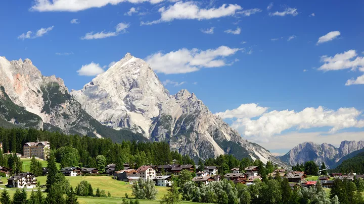 cortina-dampezzo-dolomites-italy-2
