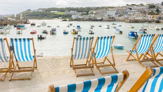 discover-picturesque-cornish-peninsula-england-7