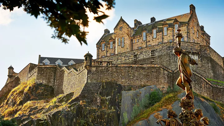 edinburgh-castle-edinburgh-scotland-14