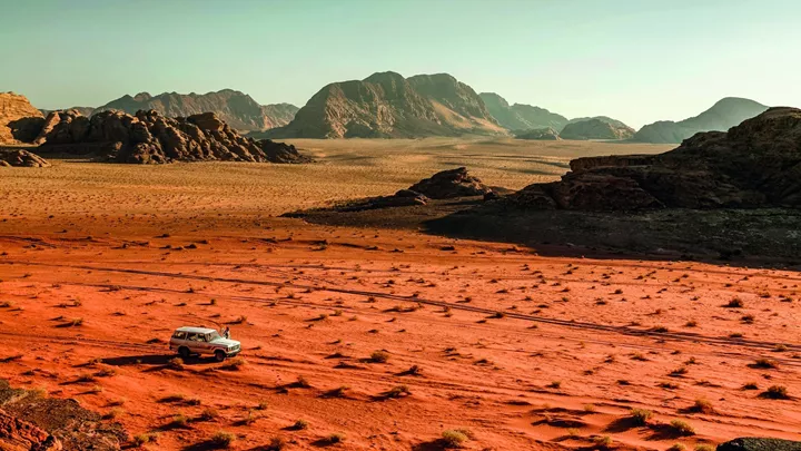 jeep-desert-wadi-rum-jordan-15