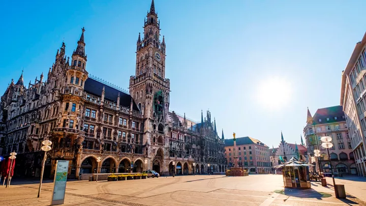 marienplatz-munich-germany-1