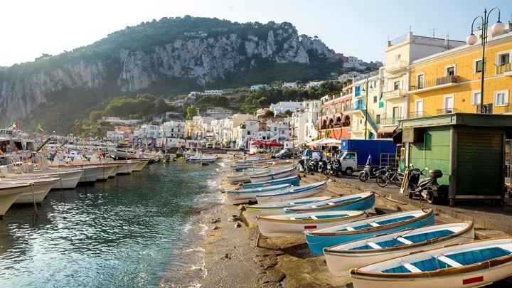 marina-grande-capri-island-italy-1