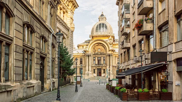 old-town-bucharest-romania-2