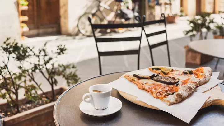 pizza-coffee-rome-italy-1