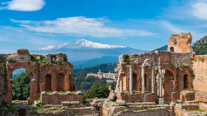 ruins-taormina-italy-1