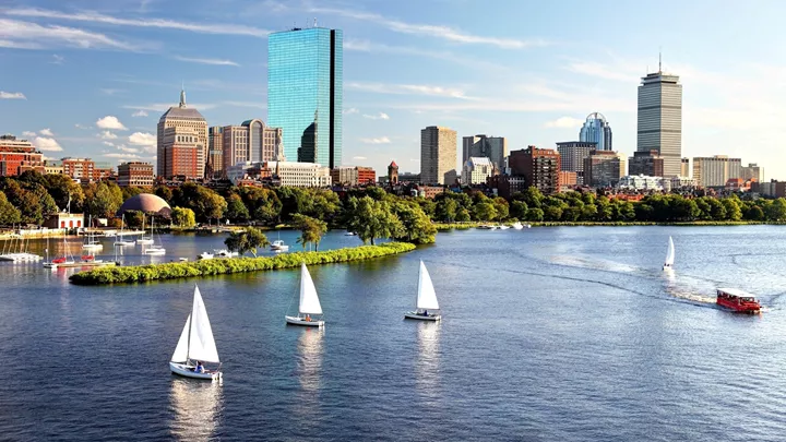 sailboats-charles-river-boston-usa-1