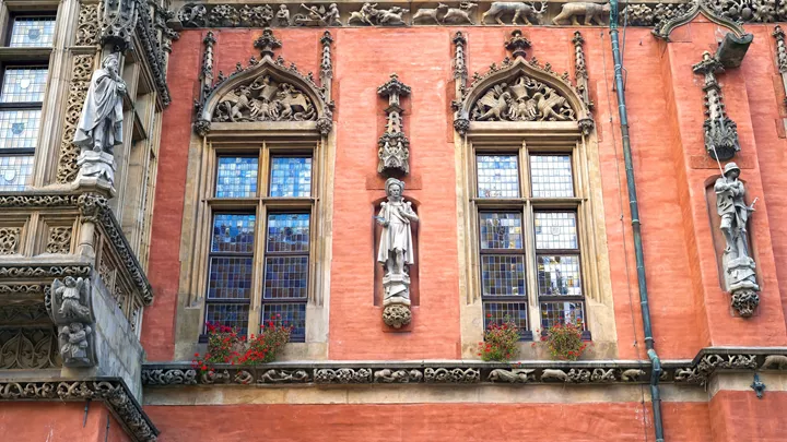sculptures-wroclaw-poland-15