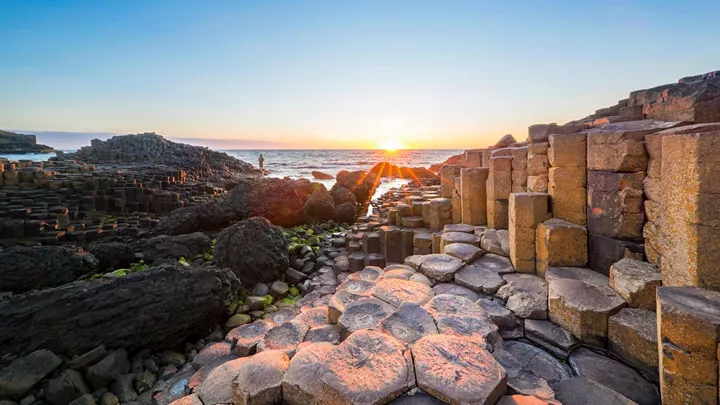 the-giants-causeway-northern-ireland-1