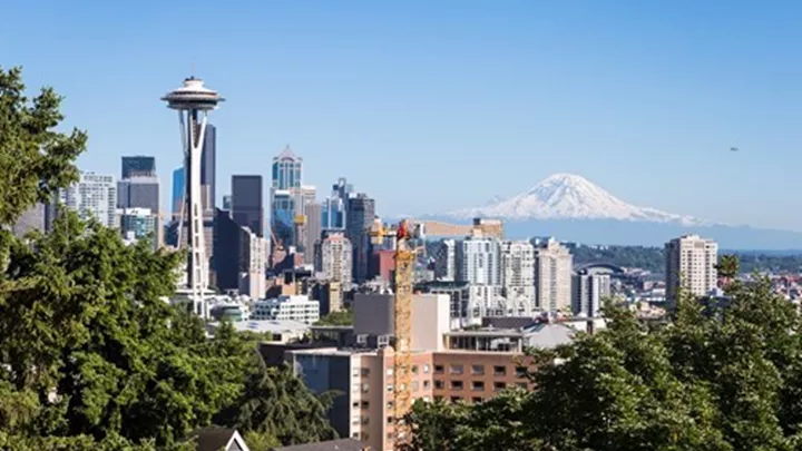 tour-space-needle-seattle-washington-1