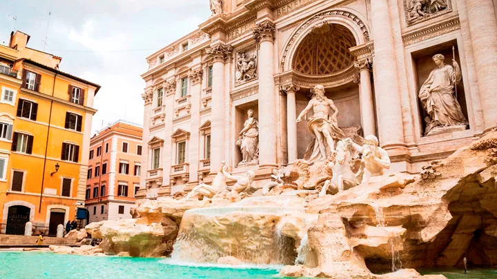 trevi-fountain-rome-italy-14