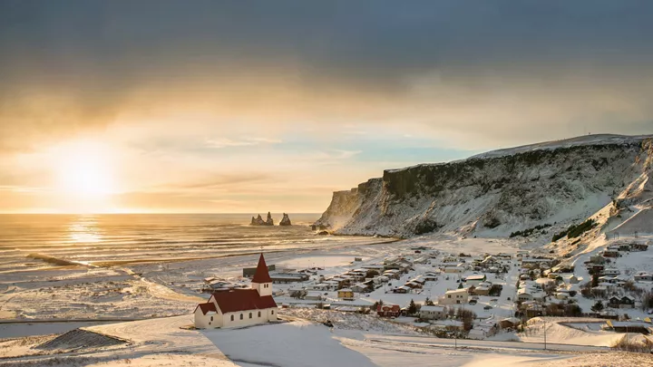 vik-city-coast-near-reynisfjara-iceland-1