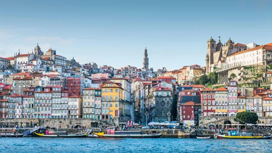 visit-colourful-porto-town-portugal-1