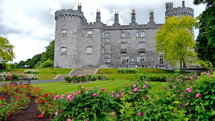 visit-kilkenny-castle-kilkenny-ireland-1