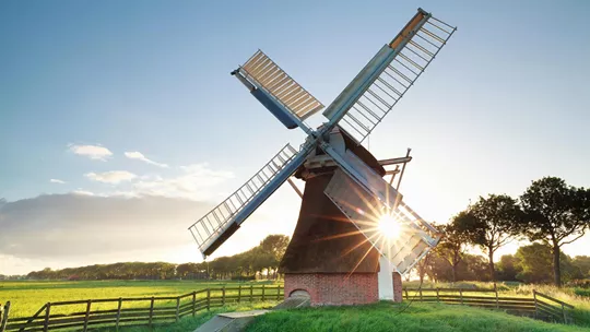 windmill-groningen-netherlands-1
