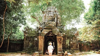 ancient-temple-siem-reap-cambodia-2