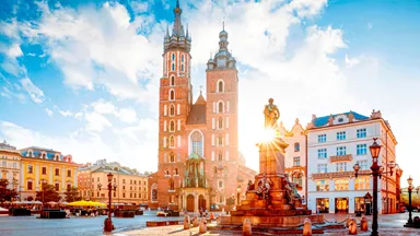 panorama-of-krakow-main-square-poland-613542430-1