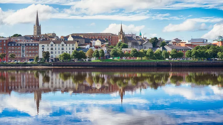 visit-londonderry-derry-northern-ireland-1