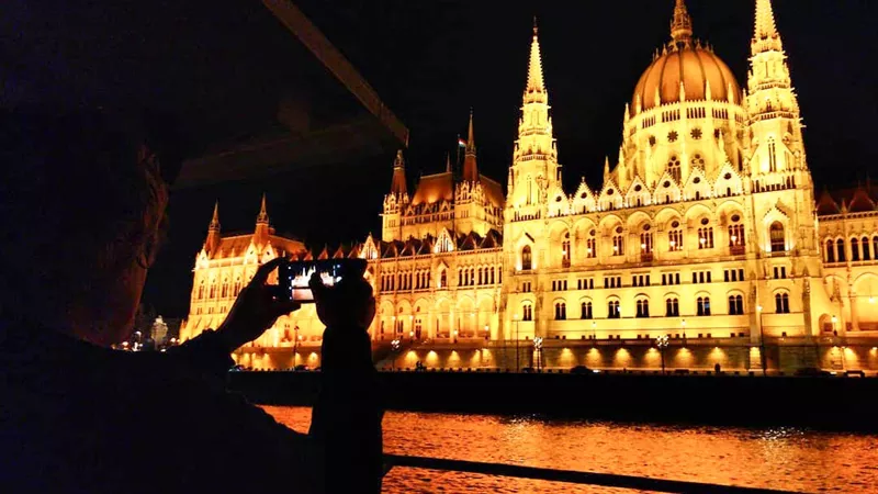 budapest-river-cruise-with-dinner-budapest-hungary-18