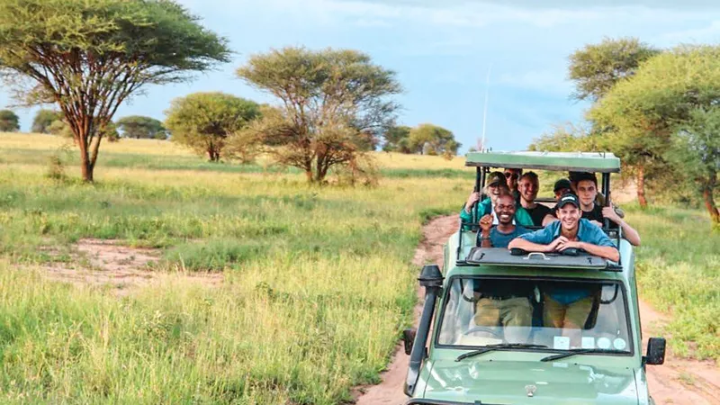 game-drive-tarangire-tanzania-2
