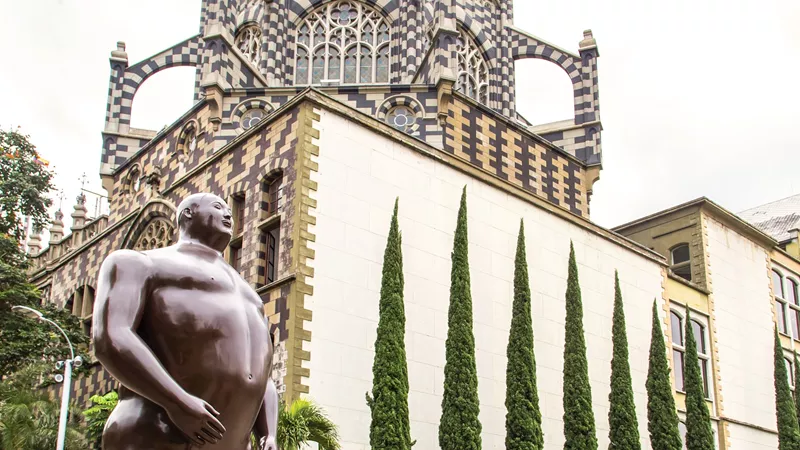 locally-guided-city-tour-medellin-colombia-5
