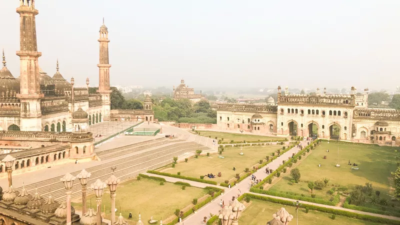 lucknow-tour-including-the-great-imambara-and-la-martiniere-india-7