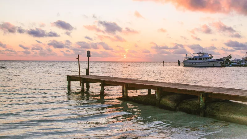 sunset-beach-dinner-cancun-mexico-1