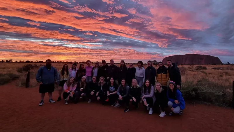 uluru_sunrise_group_shot-1
