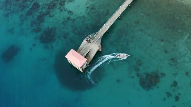 3D2N PULAU TIOMAN (WATER ADVENTURE) - PAYA BEACH SPA & DIVE RESORT