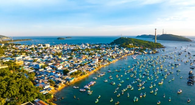 vivu-vietnam-q9rGVhXfwtY-unsplash